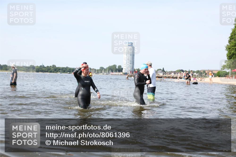 22.06.2025 - Viking Triathlon Michael Strokosch http://msf.ph/oto/8061396 22.06.2025 10:46:03 Schwimmen 144, 217, 342, 372, 468, 525, 615, 621, 633, 647 meine-sportfotos.de