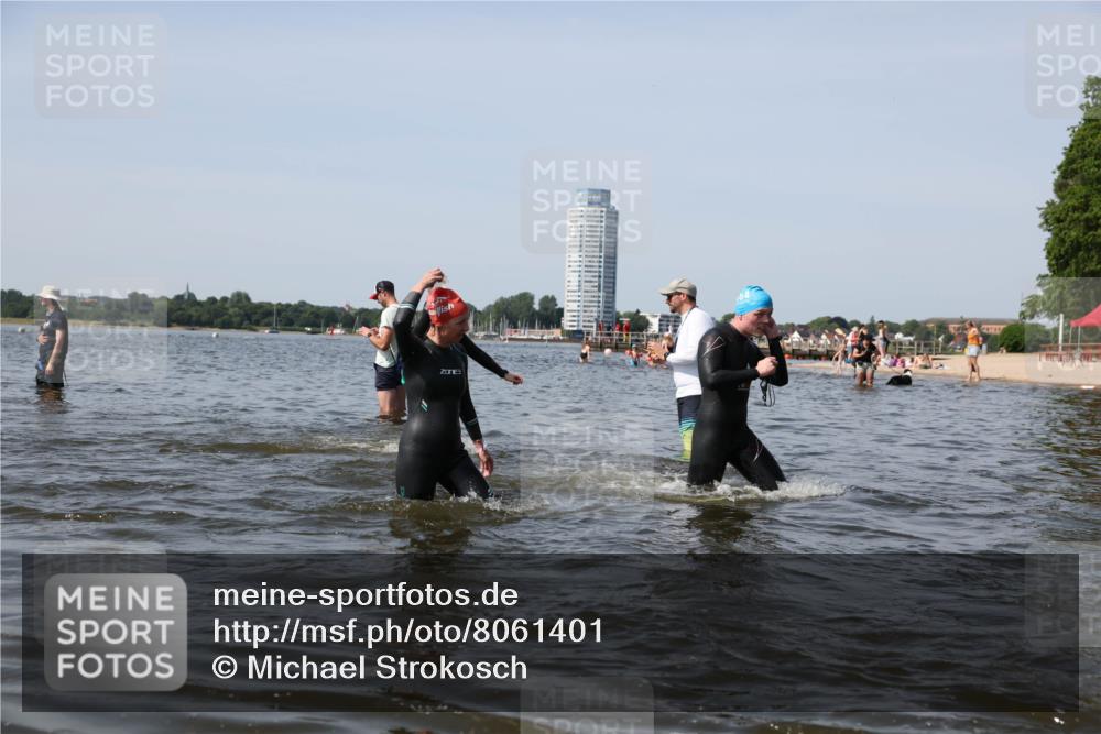 22.06.2025 - Viking Triathlon Michael Strokosch http://msf.ph/oto/8061401 22.06.2025 10:46:03 Schwimmen 144, 217, 342, 372, 468, 525, 615, 621, 633, 647 meine-sportfotos.de