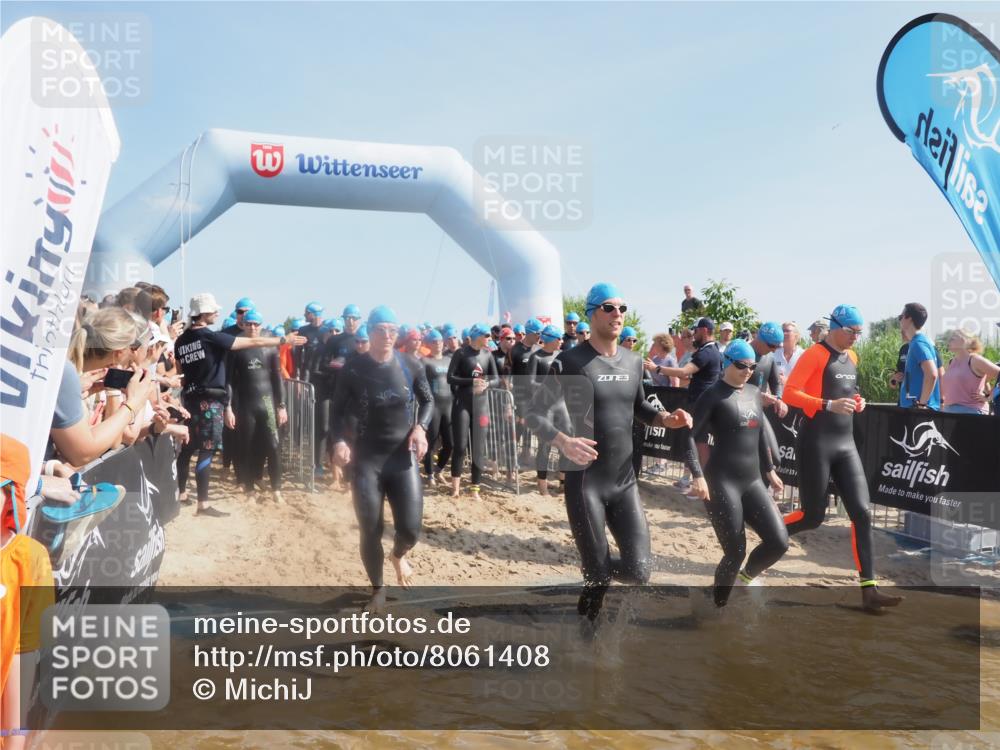 22.06.2025 - Viking Triathlon MichiJ http://msf.ph/oto/8061408 22.06.2025 10:06:47 Schwimmen 44, 66, 74, 159, 165, 217, 219, 257, 282, 290, 318, 337, 501, 525, 625 meine-sportfotos.de