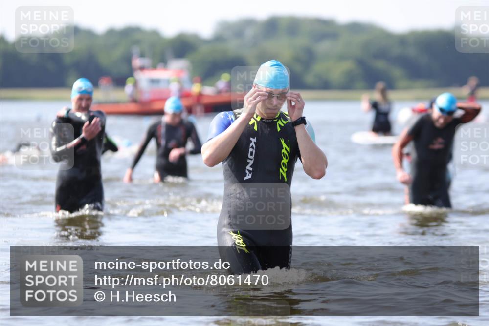 22.06.2025 - Viking Triathlon H.Heesch http://msf.ph/oto/8061470 22.06.2025 10:41:05 Schwimmen 94, 153, 314, 389, 496, 631 meine-sportfotos.de