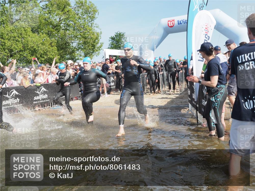 22.06.2025 - Viking Triathlon KatJ http://msf.ph/oto/8061483 22.06.2025 10:00:58 Schwimmen 12, 50, 63, 90, 113, 124, 132, 236, 243, 258, 300, 301, 347, 350, 352, 384, 458, 652, 658 meine-sportfotos.de