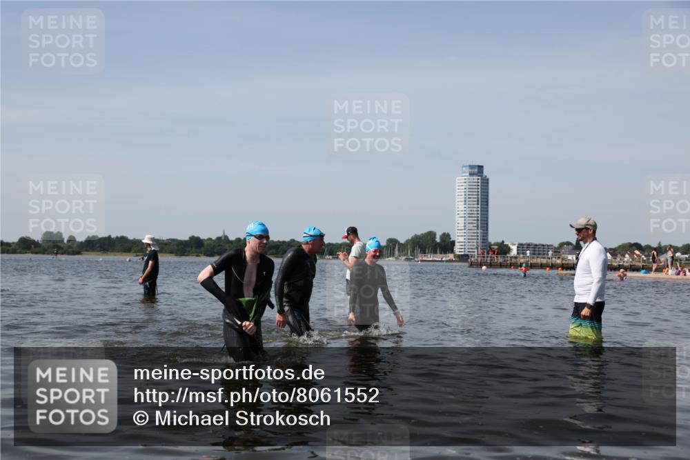 22.06.2025 - Viking Triathlon Michael Strokosch http://msf.ph/oto/8061552 22.06.2025 10:46:34 Schwimmen 60, 143, 206, 333, 479 meine-sportfotos.de