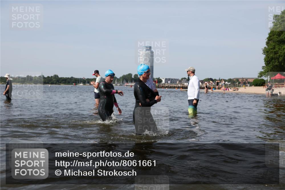 22.06.2025 - Viking Triathlon Michael Strokosch http://msf.ph/oto/8061661 22.06.2025 10:46:44 Schwimmen 143, 206, 333, 479, 498, 515 meine-sportfotos.de