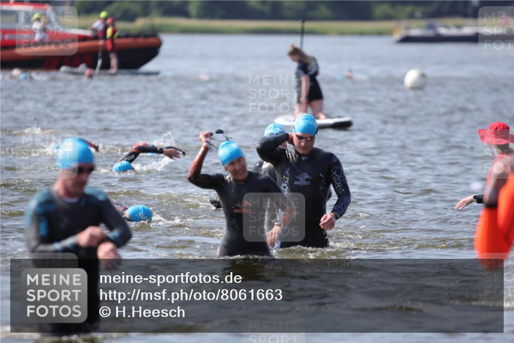 22.06.2025 - Viking Triathlon H.Heesch http://msf.ph/oto/8061663 22.06.2025 10:42:03 Schwimmen 78, 159, 199, 281, 290, 460 meine-sportfotos.de