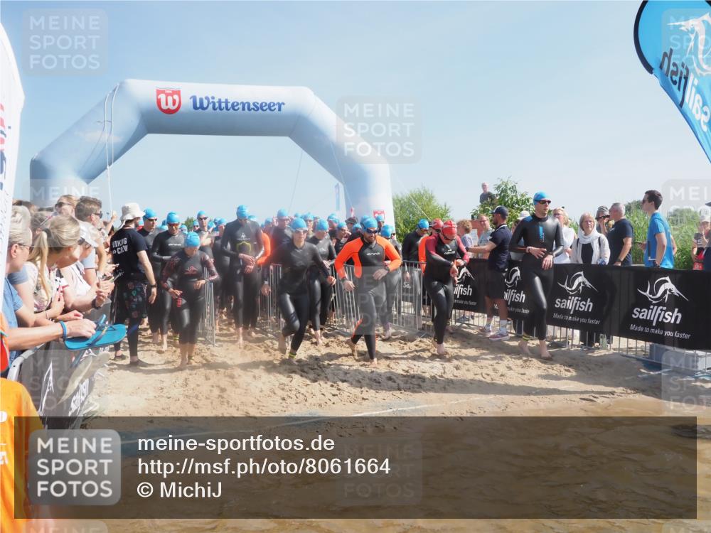 22.06.2025 - Viking Triathlon MichiJ http://msf.ph/oto/8061664 22.06.2025 10:07:06 Schwimmen 64, 123, 190, 244, 328, 369, 402, 431, 467, 494, 498, 519, 607, 631, 649 meine-sportfotos.de
