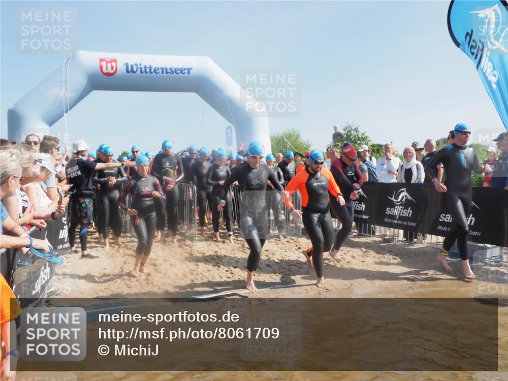 22.06.2025 - Viking Triathlon MichiJ http://msf.ph/oto/8061709 22.06.2025 10:07:06 Schwimmen 64, 123, 190, 244, 328, 369, 402, 431, 467, 494, 498, 519, 607, 631, 649 meine-sportfotos.de