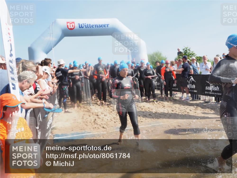 22.06.2025 - Viking Triathlon MichiJ http://msf.ph/oto/8061784 22.06.2025 10:07:08 Schwimmen 64, 123, 190, 244, 328, 369, 402, 431, 467, 494, 498, 519, 607, 631, 649 meine-sportfotos.de