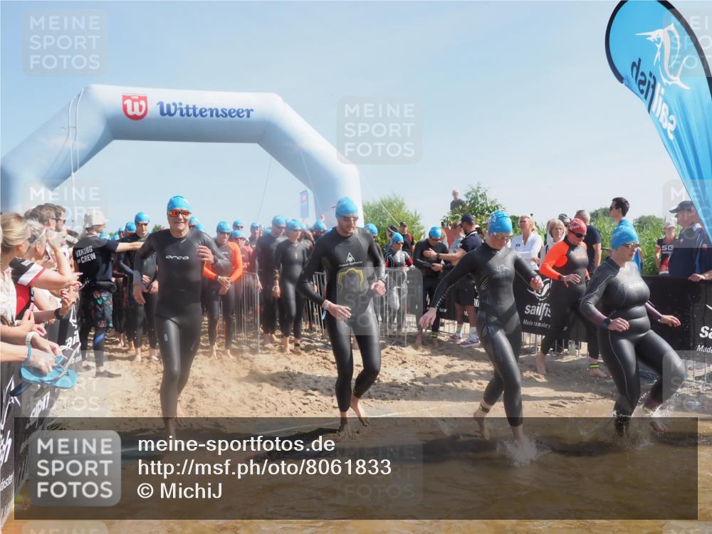 22.06.2025 - Viking Triathlon MichiJ http://msf.ph/oto/8061833 22.06.2025 10:07:11 Schwimmen 64, 123, 190, 201, 202, 223, 328, 402, 431, 463, 519, 607, 631, 637, 649 meine-sportfotos.de