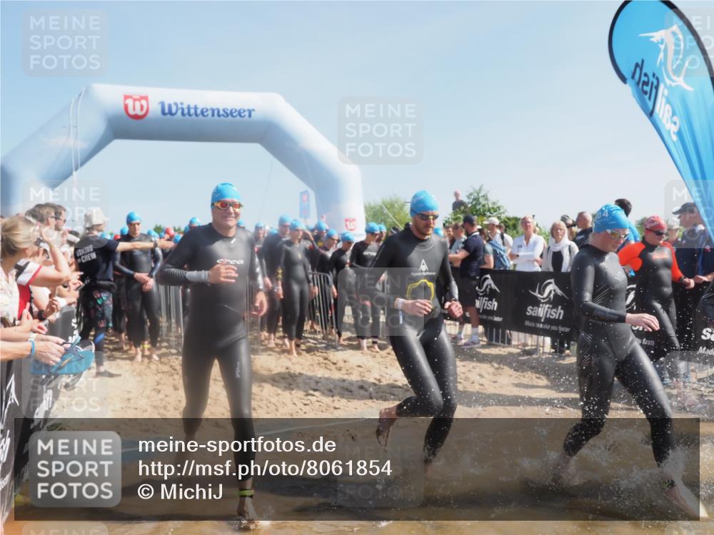 22.06.2025 - Viking Triathlon MichiJ http://msf.ph/oto/8061854 22.06.2025 10:07:12 Schwimmen 64, 123, 190, 201, 202, 223, 328, 402, 431, 463, 519, 607, 631, 637, 649 meine-sportfotos.de