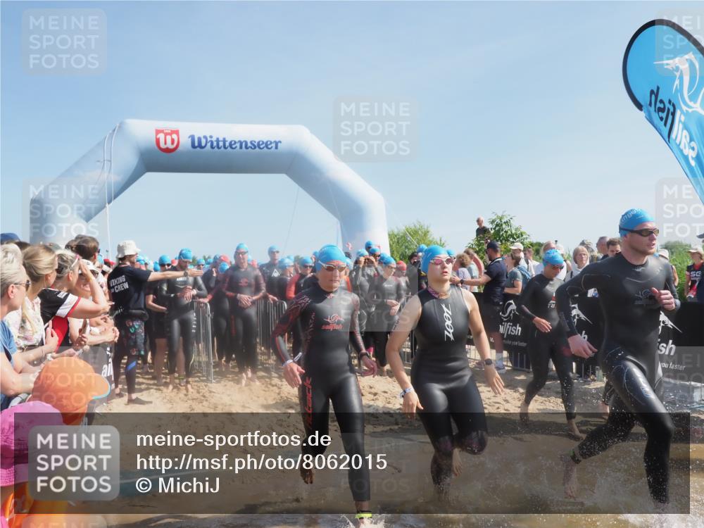 22.06.2025 - Viking Triathlon MichiJ http://msf.ph/oto/8062015 22.06.2025 10:07:21 Schwimmen 155, 201, 202, 223, 256, 267, 273, 326, 333, 343, 421, 425, 463, 531, 637 meine-sportfotos.de