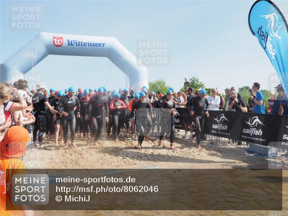 22.06.2025 - Viking Triathlon MichiJ http://msf.ph/oto/8062046 22.06.2025 10:07:25 Schwimmen 155, 213, 235, 256, 267, 273, 317, 326, 333, 342, 343, 353, 421, 425, 531 meine-sportfotos.de