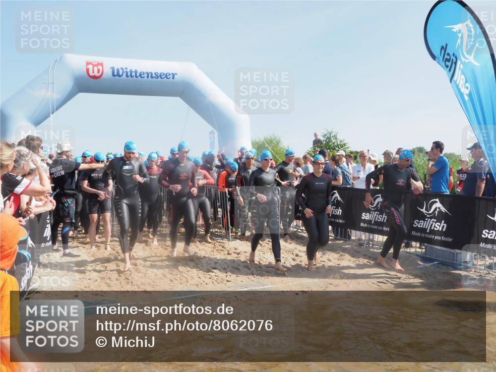 22.06.2025 - Viking Triathlon MichiJ http://msf.ph/oto/8062076 22.06.2025 10:07:26 Schwimmen 155, 213, 235, 256, 267, 273, 317, 326, 333, 342, 343, 353, 421, 425, 531 meine-sportfotos.de