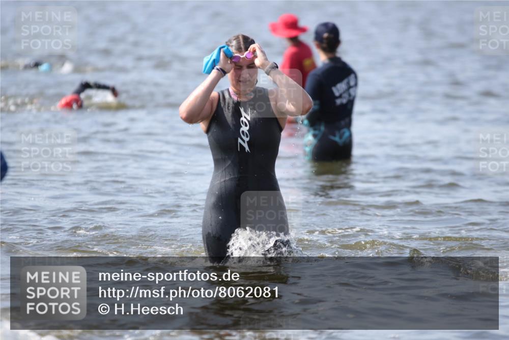 22.06.2025 - Viking Triathlon H.Heesch http://msf.ph/oto/8062081 22.06.2025 10:43:37 Schwimmen 410, 480, 501, 531, 620 meine-sportfotos.de