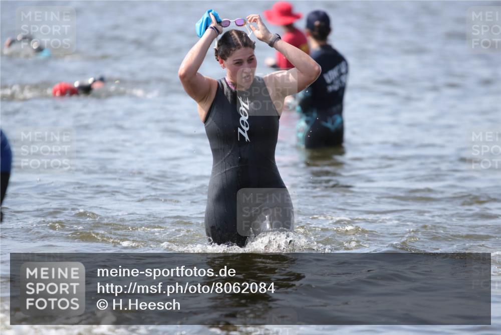 22.06.2025 - Viking Triathlon H.Heesch http://msf.ph/oto/8062084 22.06.2025 10:43:37 Schwimmen 410, 480, 501, 531, 620 meine-sportfotos.de