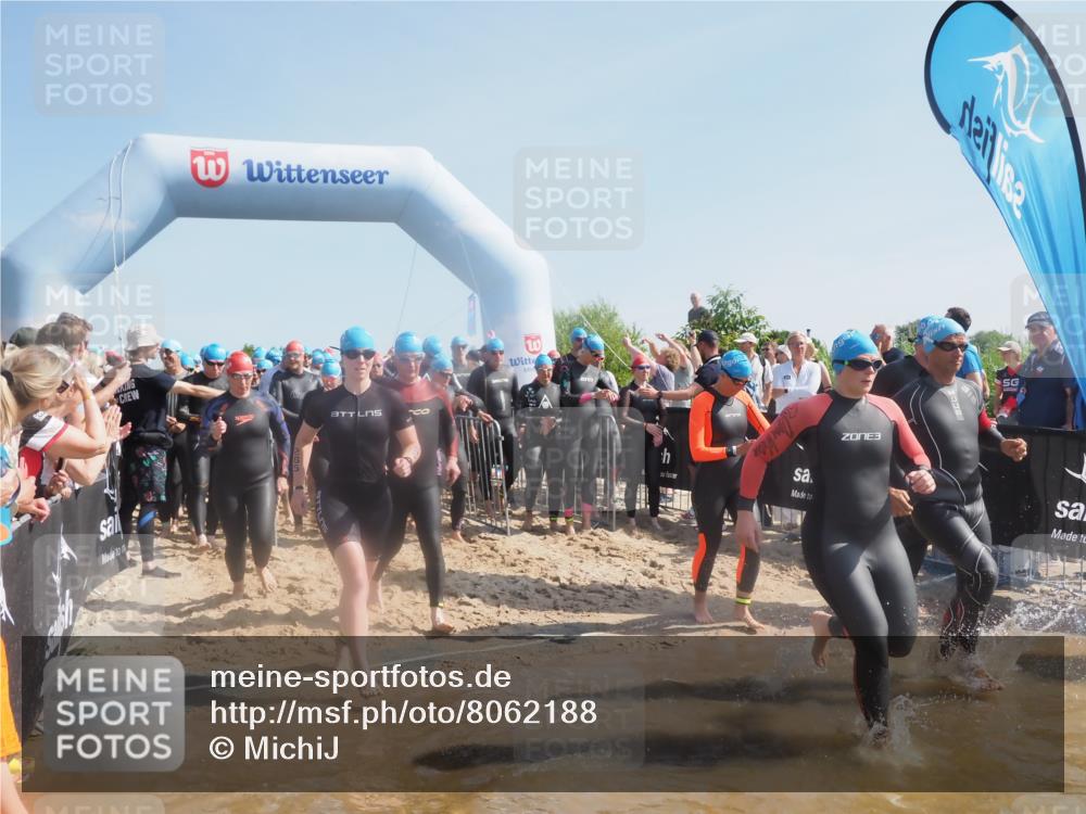 22.06.2025 - Viking Triathlon MichiJ http://msf.ph/oto/8062188 22.06.2025 10:07:32 Schwimmen 23, 121, 155, 213, 235, 256, 270, 285, 317, 342, 343, 353, 421, 476, 484, 531, 615 meine-sportfotos.de