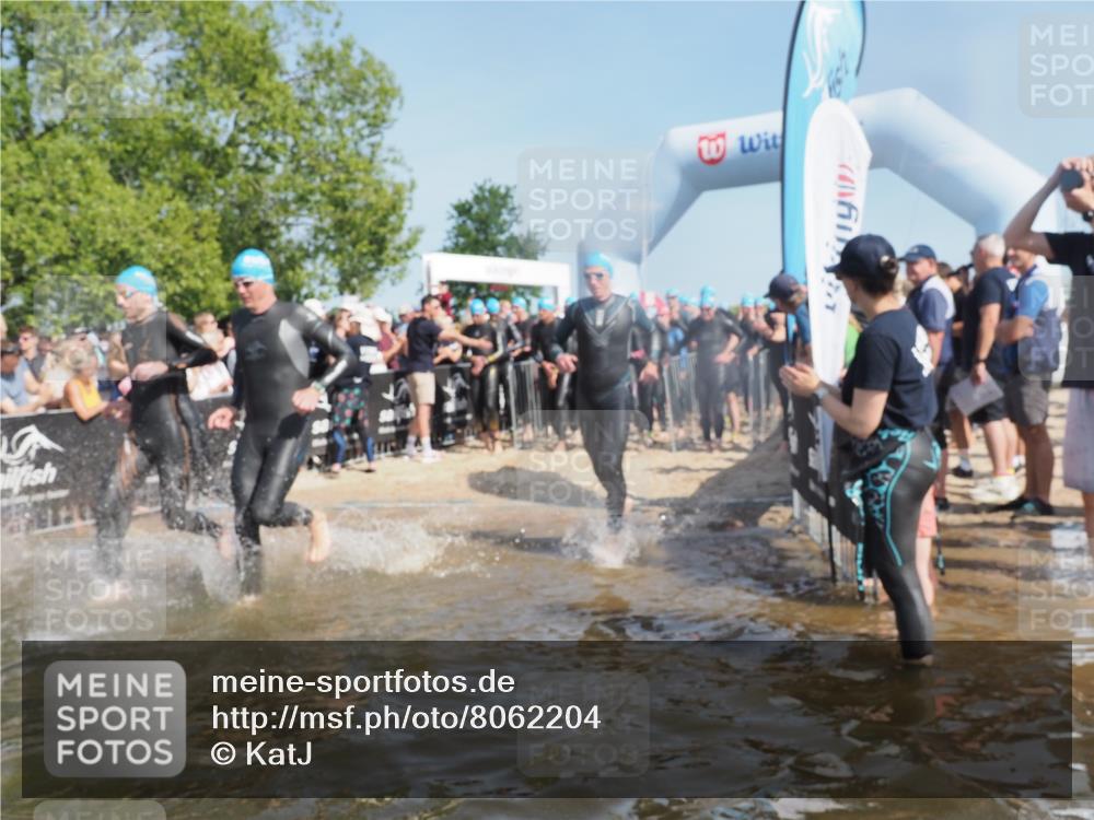 22.06.2025 - Viking Triathlon KatJ http://msf.ph/oto/8062204 22.06.2025 10:01:23 Schwimmen 38, 53, 173, 203, 214, 216, 224, 284, 287, 311, 341, 381, 393, 444, 643 meine-sportfotos.de