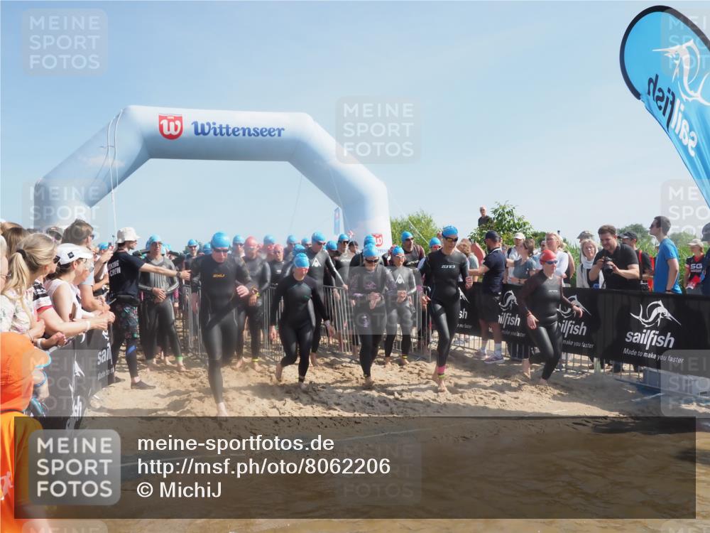 22.06.2025 - Viking Triathlon MichiJ http://msf.ph/oto/8062206 22.06.2025 10:07:36 Schwimmen 23, 121, 143, 213, 235, 270, 285, 317, 342, 353, 363, 436, 476, 484, 547, 615, 621 meine-sportfotos.de