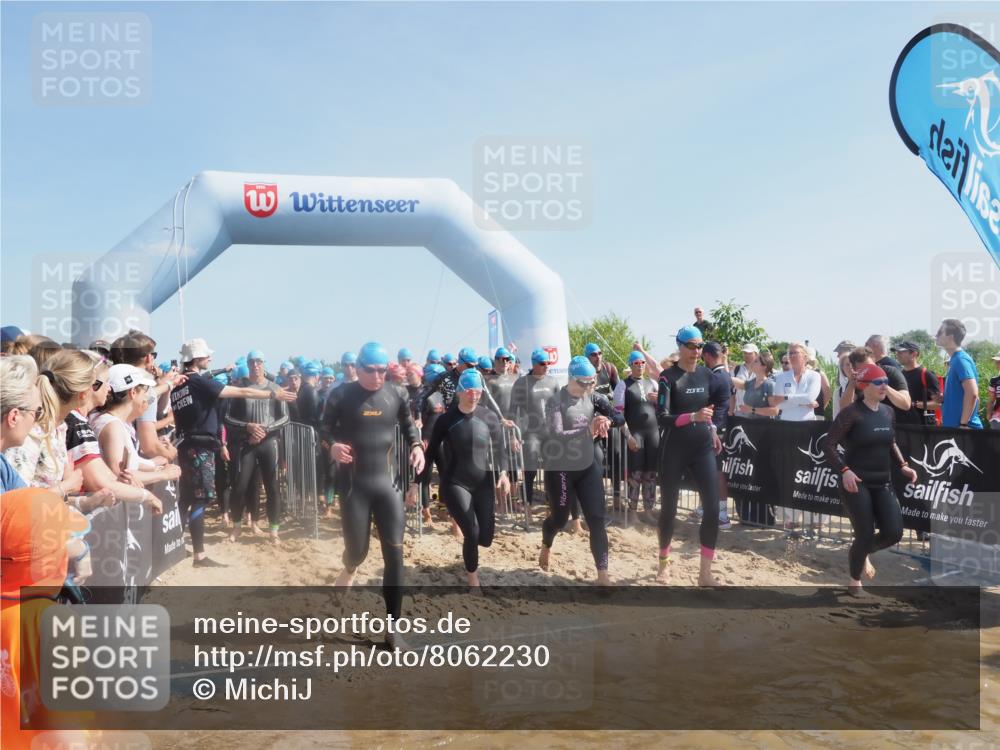 22.06.2025 - Viking Triathlon MichiJ http://msf.ph/oto/8062230 22.06.2025 10:07:36 Schwimmen 23, 121, 143, 213, 235, 270, 285, 317, 342, 353, 363, 436, 476, 484, 547, 615, 621 meine-sportfotos.de