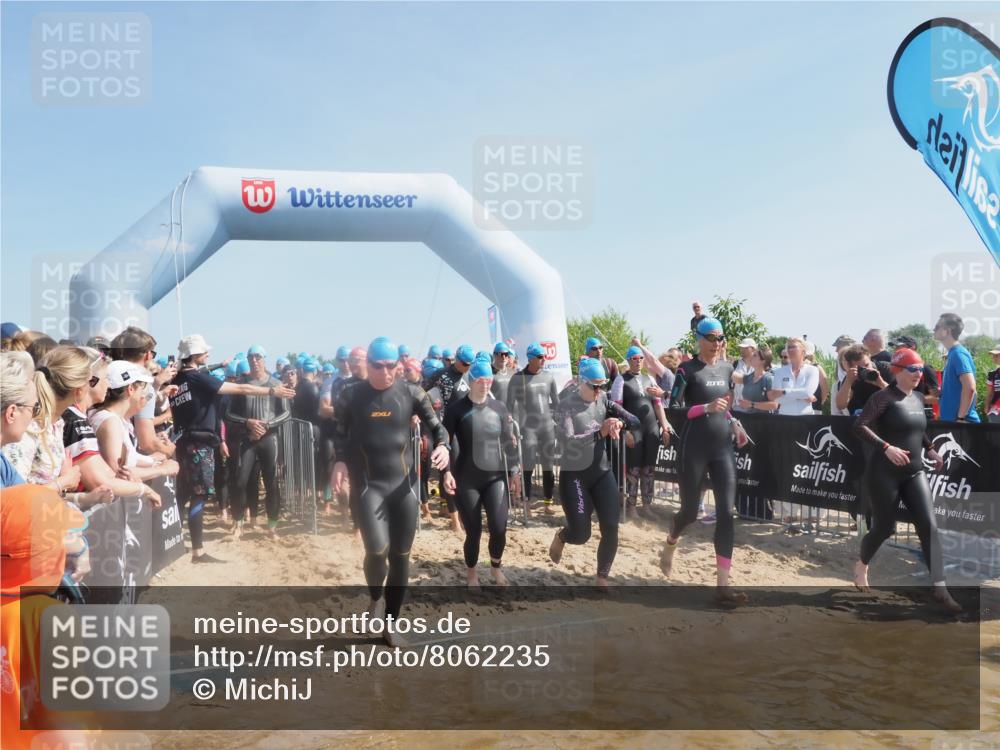 22.06.2025 - Viking Triathlon MichiJ http://msf.ph/oto/8062235 22.06.2025 10:07:36 Schwimmen 23, 121, 143, 213, 235, 270, 285, 317, 342, 353, 363, 436, 476, 484, 547, 615, 621 meine-sportfotos.de