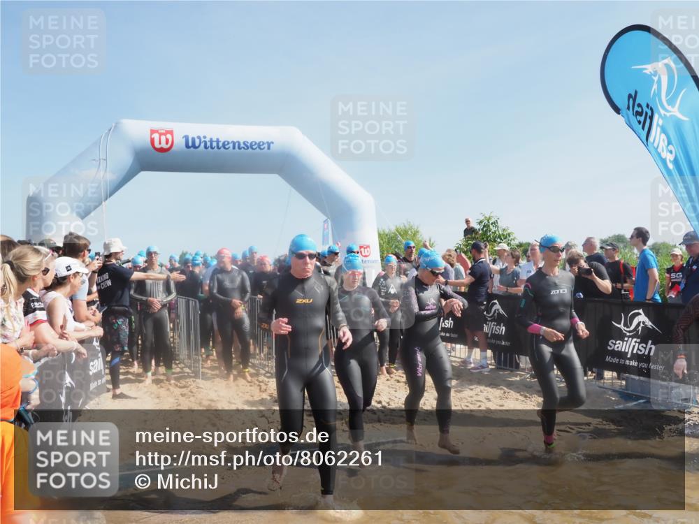 22.06.2025 - Viking Triathlon MichiJ http://msf.ph/oto/8062261 22.06.2025 10:07:37 Schwimmen 23, 121, 143, 213, 235, 270, 285, 317, 342, 353, 363, 436, 476, 484, 547, 615, 621 meine-sportfotos.de