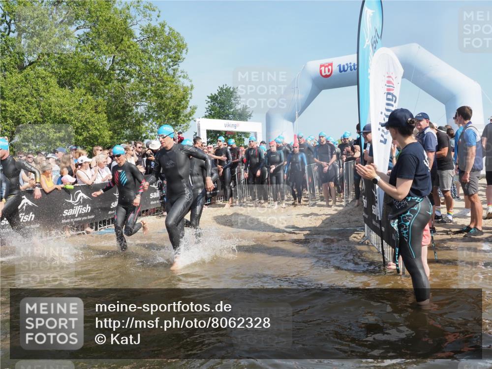 22.06.2025 - Viking Triathlon KatJ http://msf.ph/oto/8062328 22.06.2025 10:01:29 Schwimmen 99, 162, 203, 216, 224, 226, 237, 272, 381, 393, 399, 461, 507, 510, 626 meine-sportfotos.de