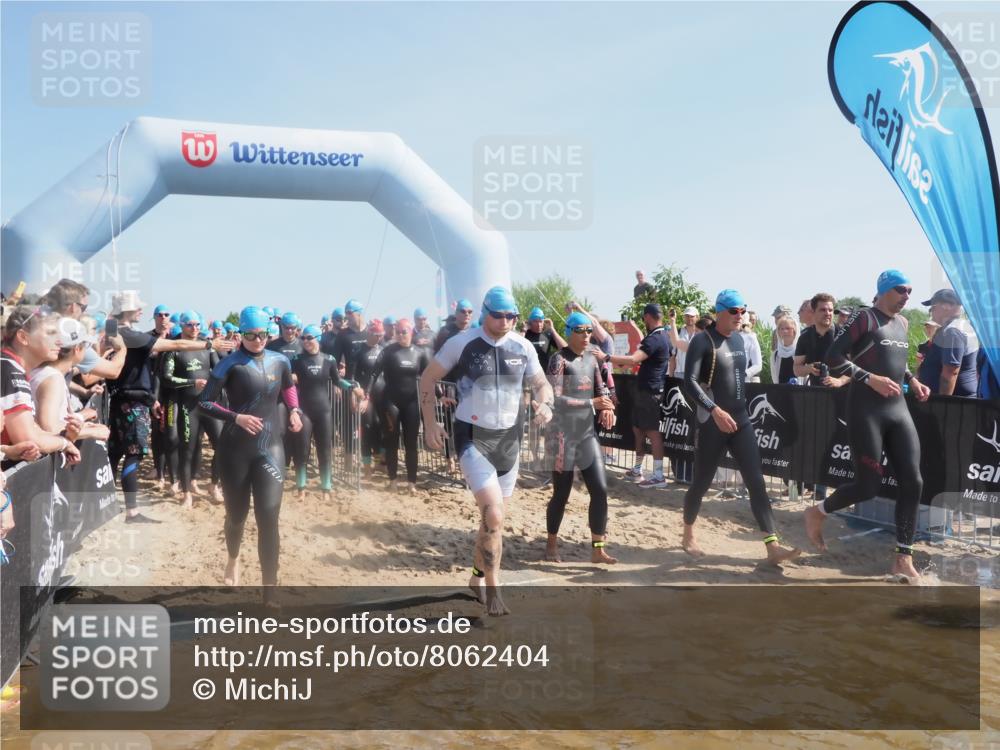 22.06.2025 - Viking Triathlon MichiJ http://msf.ph/oto/8062404 22.06.2025 10:07:46 Schwimmen 16, 76, 95, 102, 143, 263, 363, 372, 436, 453, 477, 503, 547, 621, 624 meine-sportfotos.de
