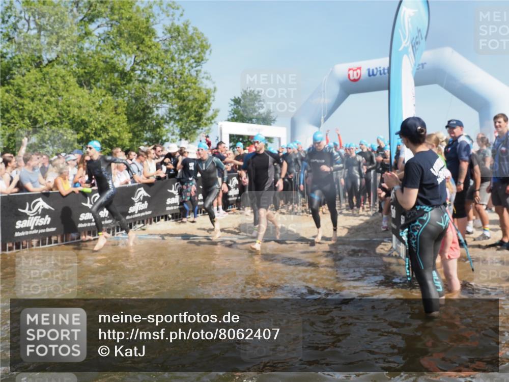 22.06.2025 - Viking Triathlon KatJ http://msf.ph/oto/8062407 22.06.2025 10:01:33 Schwimmen 99, 162, 203, 216, 224, 226, 237, 272, 381, 393, 399, 461, 507, 510, 626 meine-sportfotos.de
