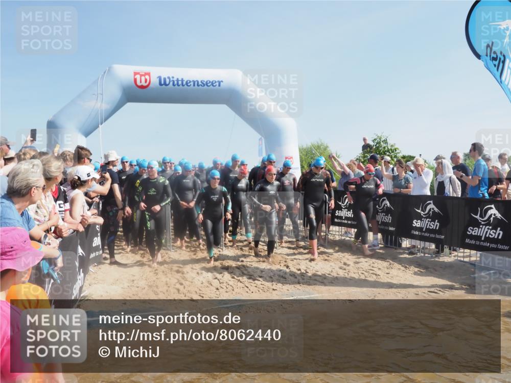 22.06.2025 - Viking Triathlon MichiJ http://msf.ph/oto/8062440 22.06.2025 10:07:50 Schwimmen 16, 31, 76, 95, 102, 130, 263, 292, 372, 453, 477, 503, 624, 650 meine-sportfotos.de