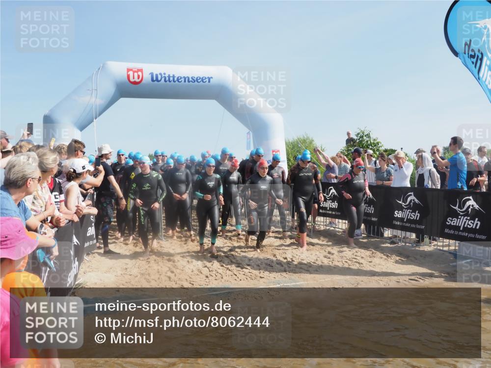 22.06.2025 - Viking Triathlon MichiJ http://msf.ph/oto/8062444 22.06.2025 10:07:50 Schwimmen 16, 31, 76, 95, 102, 130, 263, 292, 372, 453, 477, 503, 624, 650 meine-sportfotos.de