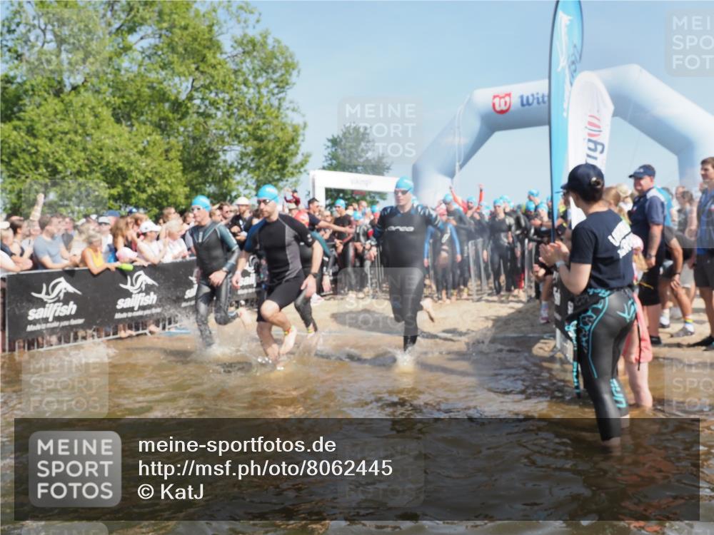22.06.2025 - Viking Triathlon KatJ http://msf.ph/oto/8062445 22.06.2025 10:01:33 Schwimmen 99, 162, 203, 216, 224, 226, 237, 272, 381, 393, 399, 461, 507, 510, 626 meine-sportfotos.de