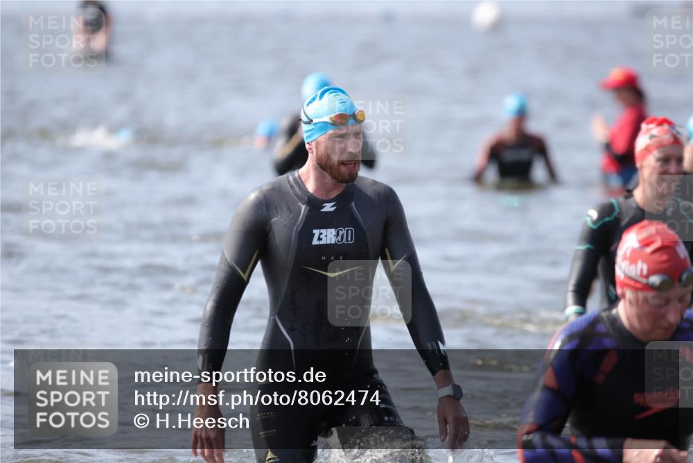 22.06.2025 - Viking Triathlon H.Heesch http://msf.ph/oto/8062474 22.06.2025 10:45:57 Schwimmen 217, 342, 360, 372, 425, 468, 525, 615, 621, 633, 647 meine-sportfotos.de