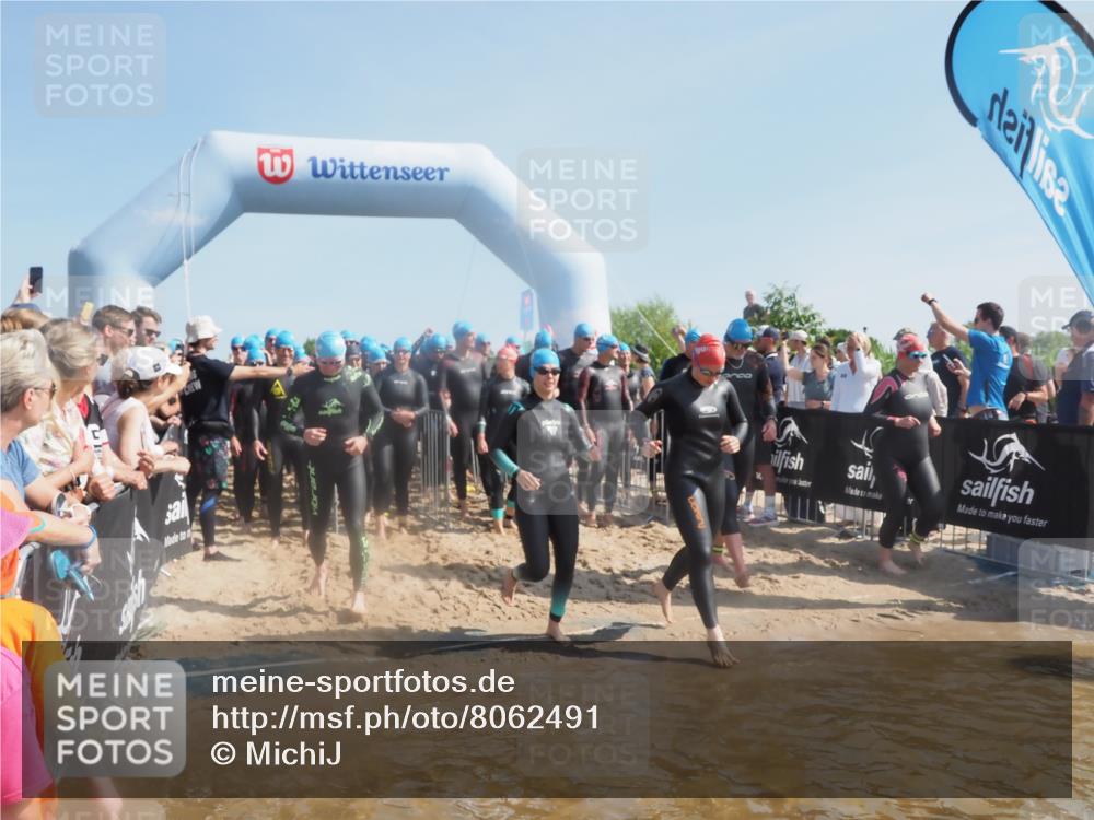 22.06.2025 - Viking Triathlon MichiJ http://msf.ph/oto/8062491 22.06.2025 10:07:51 Schwimmen 16, 31, 76, 95, 102, 130, 263, 292, 372, 453, 477, 503, 624, 650 meine-sportfotos.de