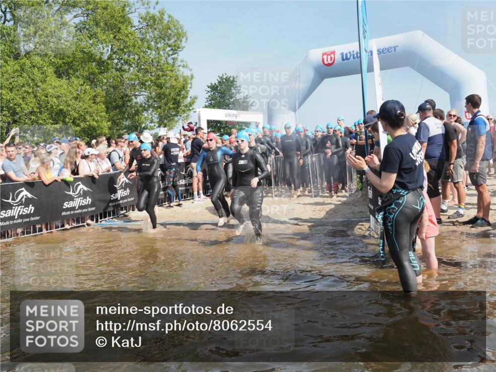 22.06.2025 - Viking Triathlon KatJ http://msf.ph/oto/8062554 22.06.2025 10:01:39 Schwimmen 19, 33, 162, 226, 272, 310, 320, 344, 399, 438, 461, 507, 510, 555, 604, 626 meine-sportfotos.de