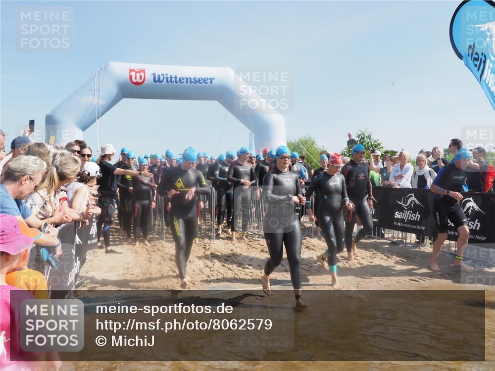22.06.2025 - Viking Triathlon MichiJ http://msf.ph/oto/8062579 22.06.2025 10:07:56 Schwimmen 31, 76, 95, 130, 292, 308, 372, 412, 452, 453, 477, 523, 647, 650 meine-sportfotos.de