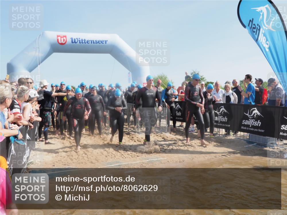 22.06.2025 - Viking Triathlon MichiJ http://msf.ph/oto/8062629 22.06.2025 10:08:01 Schwimmen 31, 130, 206, 268, 292, 308, 412, 422, 452, 466, 523, 543, 647, 650 meine-sportfotos.de