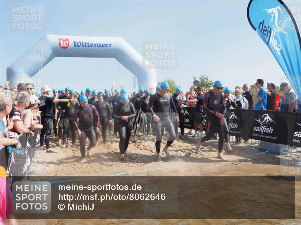 22.06.2025 - Viking Triathlon MichiJ http://msf.ph/oto/8062646 22.06.2025 10:08:02 Schwimmen 31, 130, 206, 268, 292, 308, 412, 422, 452, 466, 523, 543, 647, 650 meine-sportfotos.de