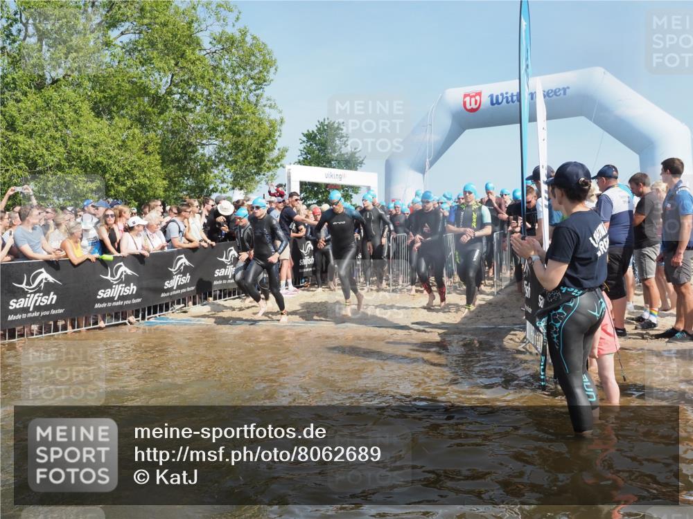 22.06.2025 - Viking Triathlon KatJ http://msf.ph/oto/8062689 22.06.2025 10:01:43 Schwimmen 19, 33, 170, 272, 310, 320, 344, 399, 438, 461, 496, 507, 555, 604, 626 meine-sportfotos.de