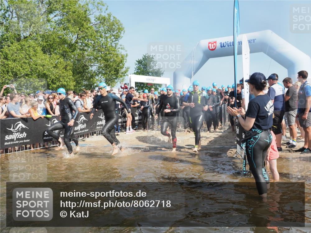 22.06.2025 - Viking Triathlon KatJ http://msf.ph/oto/8062718 22.06.2025 10:01:43 Schwimmen 19, 33, 170, 272, 310, 320, 344, 399, 438, 461, 496, 507, 555, 604, 626 meine-sportfotos.de