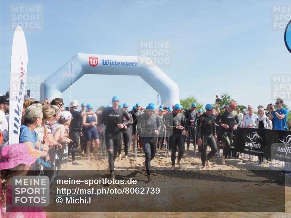 22.06.2025 - Viking Triathlon MichiJ http://msf.ph/oto/8062739 22.06.2025 10:08:10 Schwimmen 51, 106, 116, 206, 225, 268, 378, 403, 406, 410, 422, 466, 480, 543, 638 meine-sportfotos.de