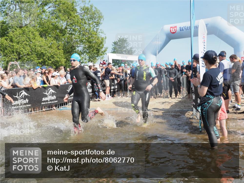 22.06.2025 - Viking Triathlon KatJ http://msf.ph/oto/8062770 22.06.2025 10:01:44 Schwimmen 19, 33, 125, 158, 170, 271, 310, 320, 344, 355, 438, 496, 555, 604 meine-sportfotos.de