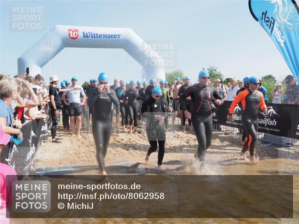 22.06.2025 - Viking Triathlon MichiJ http://msf.ph/oto/8062958 22.06.2025 10:08:28 Schwimmen 48, 69, 97, 140, 222, 360, 364, 472, 481, 490, 499, 518, 542 meine-sportfotos.de