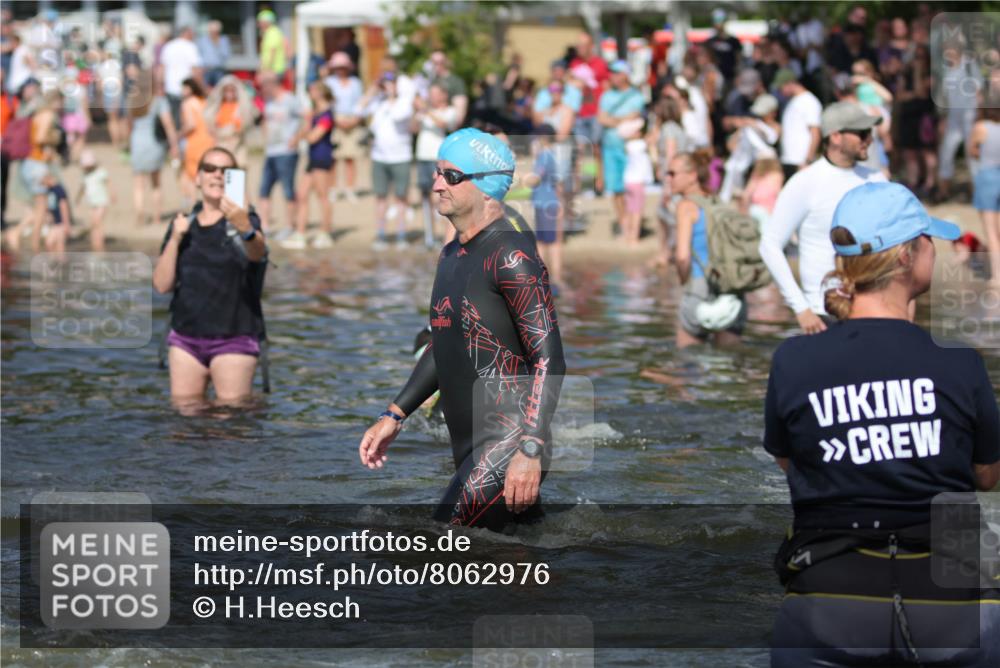 22.06.2025 - Viking Triathlon H.Heesch http://msf.ph/oto/8062976 22.06.2025 10:08:08 Schwimmen 51, 106, 116, 206, 268, 308, 378, 403, 410, 412, 422, 452, 466, 480, 523, 543, 647 meine-sportfotos.de