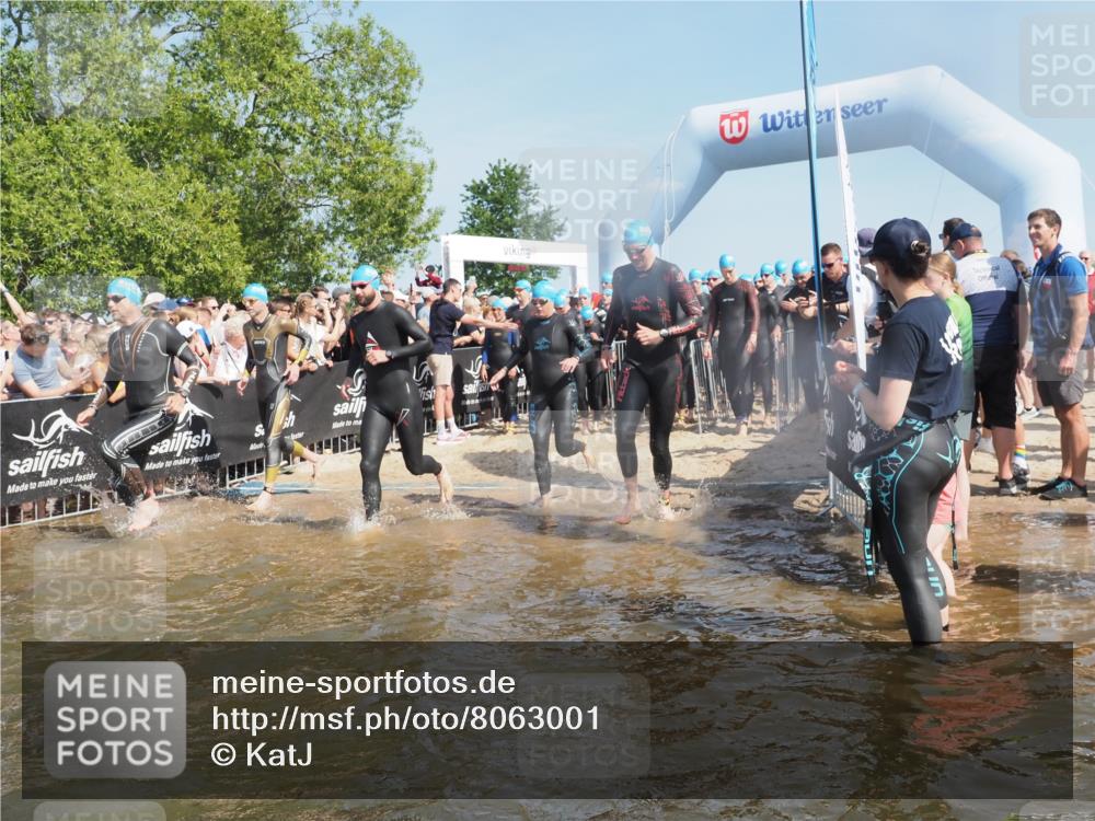 22.06.2025 - Viking Triathlon KatJ http://msf.ph/oto/8063001 22.06.2025 10:01:53 Schwimmen 3, 17, 33, 80, 91, 125, 158, 170, 271, 304, 310, 355, 496, 551, 555, 618 meine-sportfotos.de