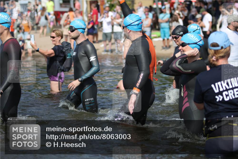 22.06.2025 - Viking Triathlon H.Heesch http://msf.ph/oto/8063003 22.06.2025 10:08:16 Schwimmen 37, 51, 106, 116, 133, 140, 222, 225, 364, 378, 403, 406, 410, 480, 638 meine-sportfotos.de