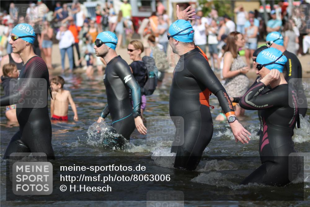 22.06.2025 - Viking Triathlon H.Heesch http://msf.ph/oto/8063006 22.06.2025 10:08:16 Schwimmen 37, 51, 106, 116, 133, 140, 222, 225, 364, 378, 403, 406, 410, 480, 638 meine-sportfotos.de