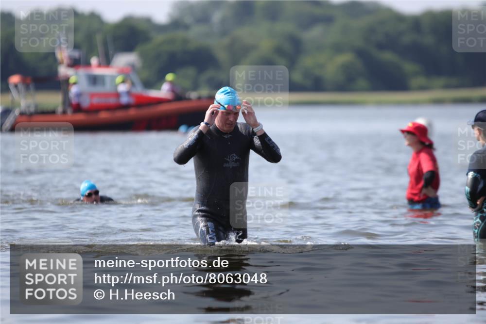 22.06.2025 - Viking Triathlon H.Heesch http://msf.ph/oto/8063048 22.06.2025 10:51:47 Schwimmen 169, 292 meine-sportfotos.de