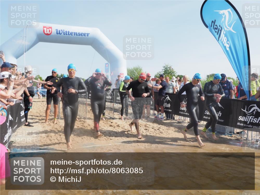 22.06.2025 - Viking Triathlon MichiJ http://msf.ph/oto/8063085 22.06.2025 10:08:41 Schwimmen 71, 136, 166, 234, 241, 246, 303, 305, 319, 356, 357, 459, 470, 471, 656 meine-sportfotos.de