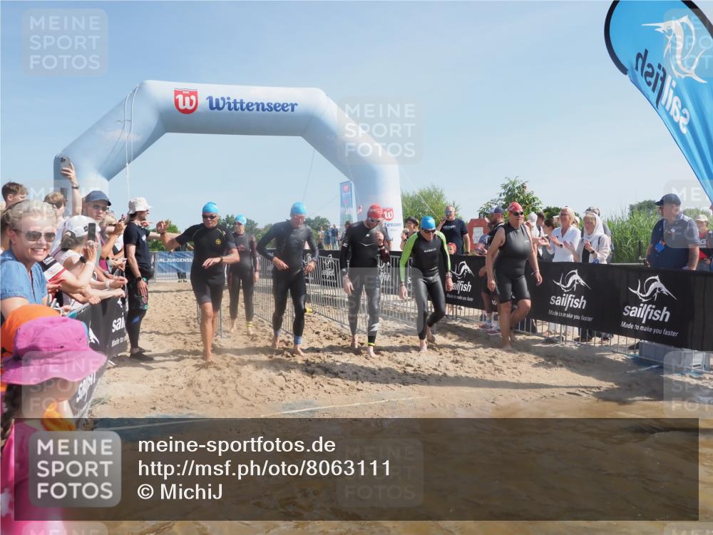 22.06.2025 - Viking Triathlon MichiJ http://msf.ph/oto/8063111 22.06.2025 10:08:45 Schwimmen 136, 160, 234, 241, 303, 305, 356, 359, 459, 470, 471, 483, 634, 640, 656 meine-sportfotos.de