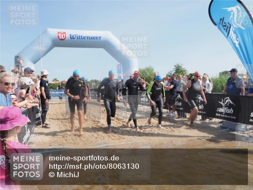 22.06.2025 - Viking Triathlon MichiJ http://msf.ph/oto/8063130 22.06.2025 10:08:46 Schwimmen 136, 160, 234, 241, 303, 305, 356, 359, 459, 470, 471, 483, 634, 640, 656 meine-sportfotos.de