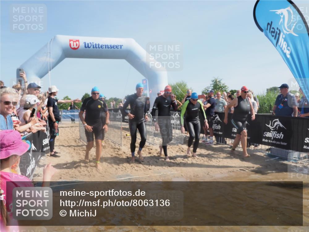 22.06.2025 - Viking Triathlon MichiJ http://msf.ph/oto/8063136 22.06.2025 10:08:46 Schwimmen 136, 160, 234, 241, 303, 305, 356, 359, 459, 470, 471, 483, 634, 640, 656 meine-sportfotos.de